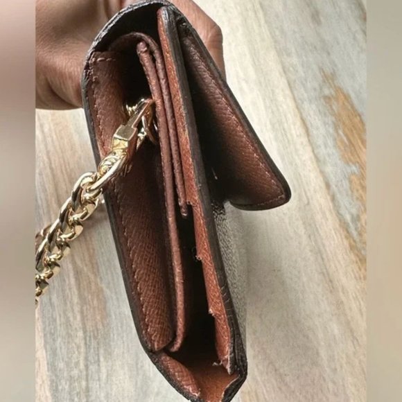 Auc LOUIS VUITTON MONOGRAM TRIFOLD WALLET - Picture 12 of 16